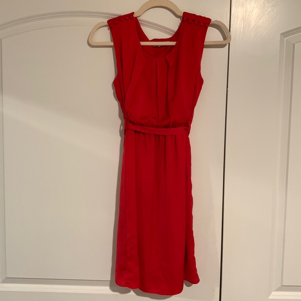 Red mini dress, Ya Los Angeles